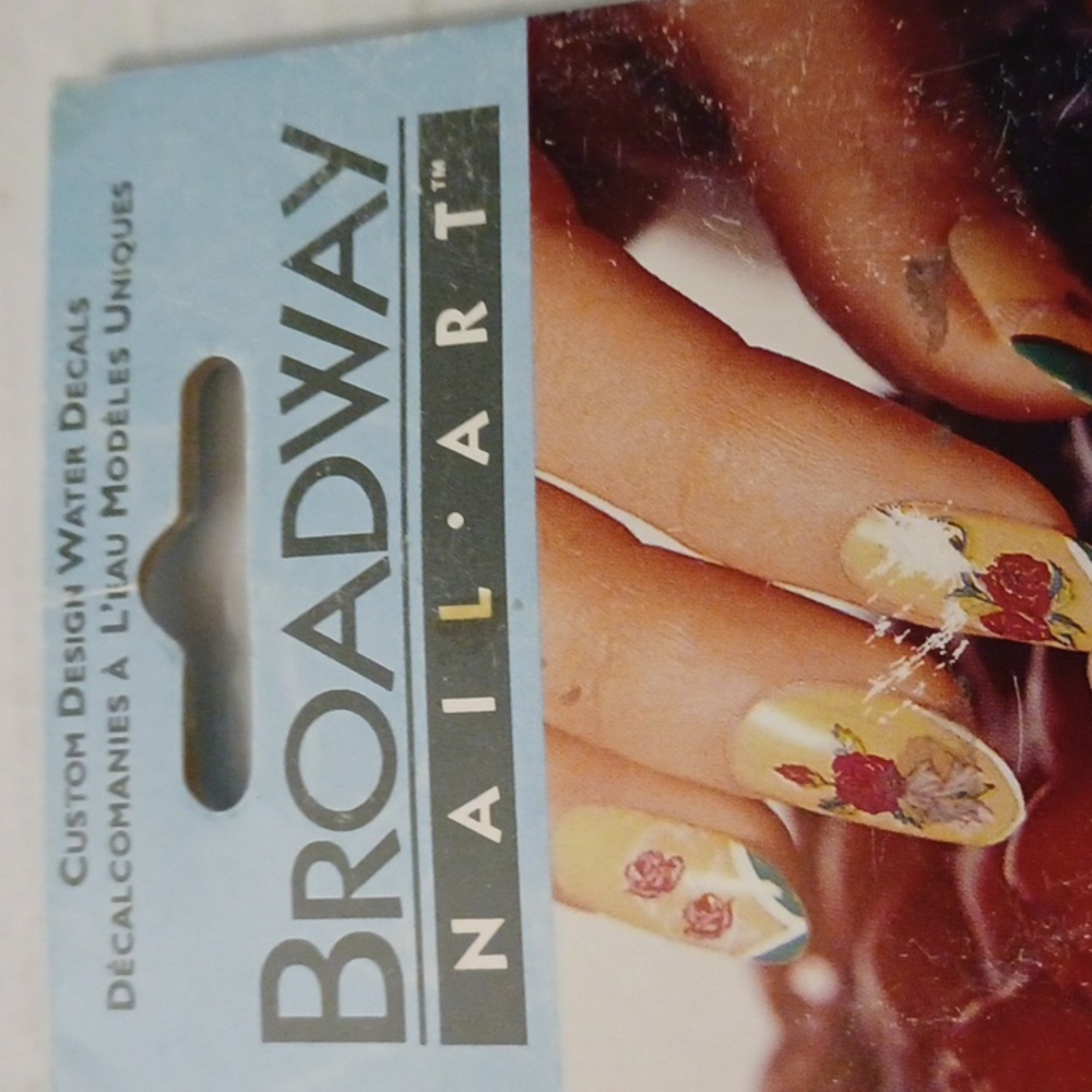 Free Add-on Golden Roses Finger Nail Decals - Picture 2 of 6